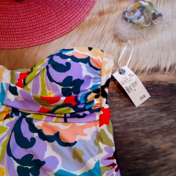 NWT Anne Cole vibrant multi-color swimsuit top - Picture 3 of 6